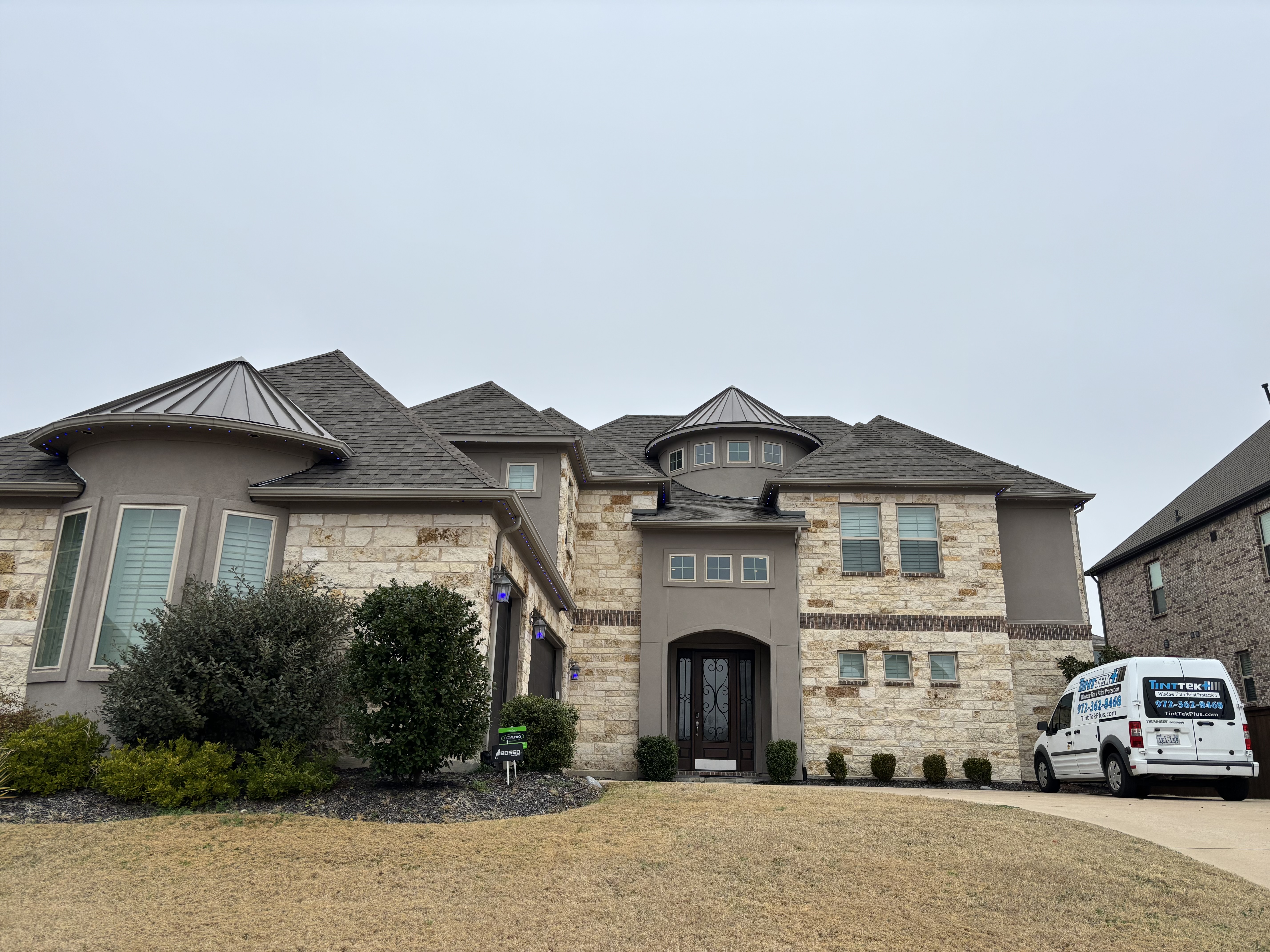RESIDENTIAL WINDOW TINTING